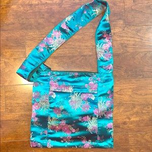 Tibetan handbag with great design.